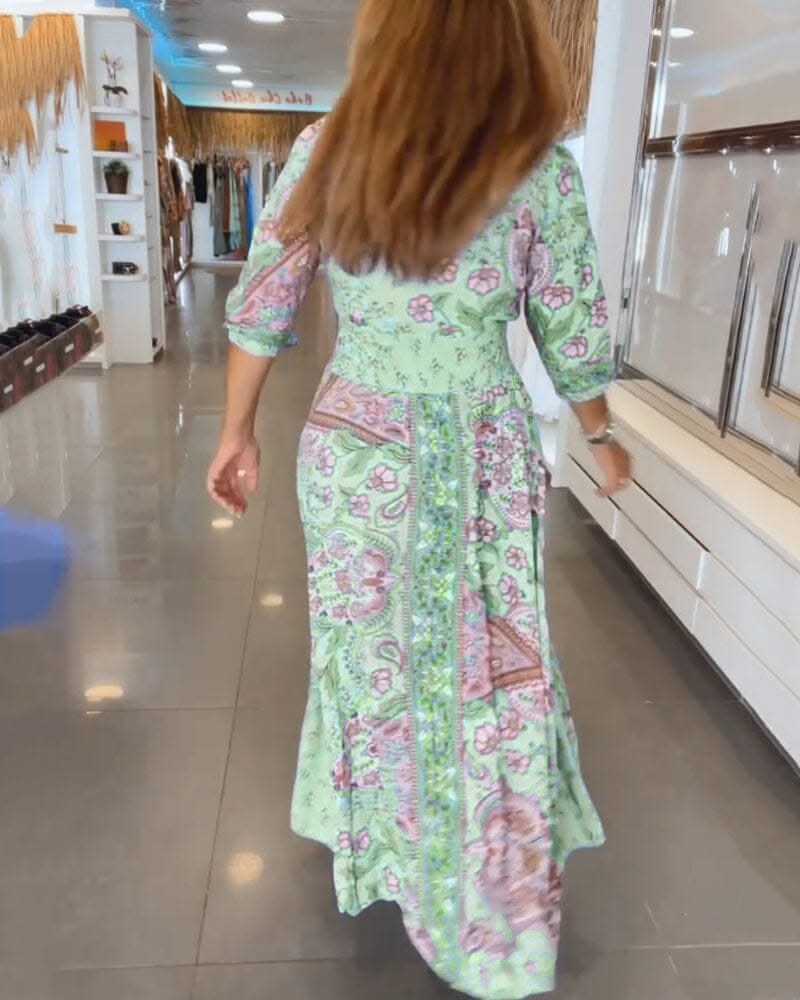 מוריה | שמלה בצווארון V עם שרוול שבעה